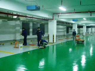 专业地坪解决方案 四川环氧地坪漆、防腐、防静电与聚氨酯耐磨工程全解析